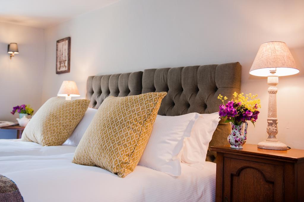 The White Hart, Overton Номер фото
